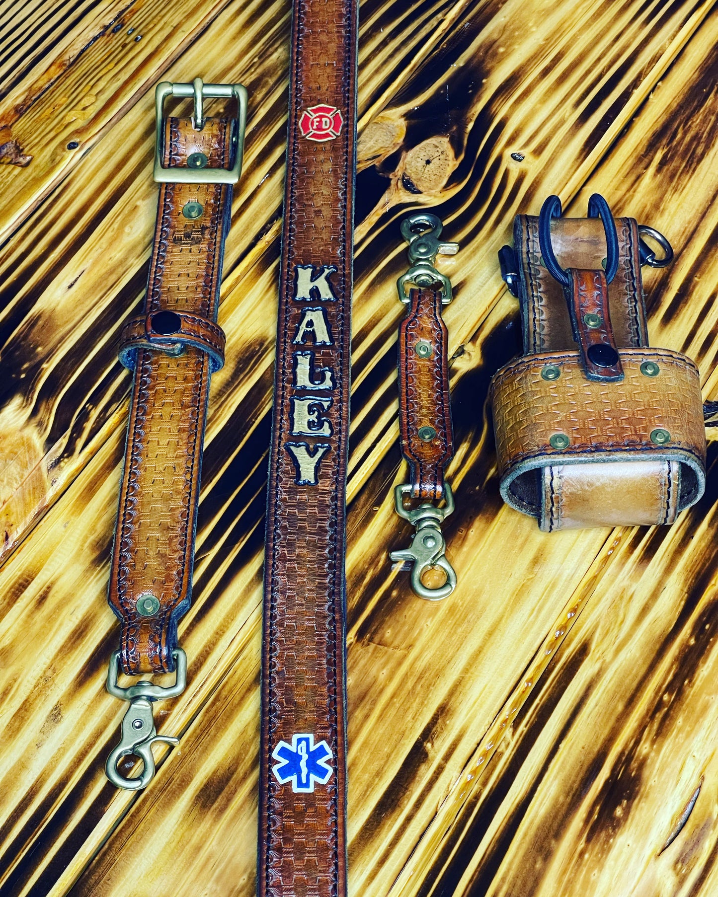 Tooled Radio Strap 2